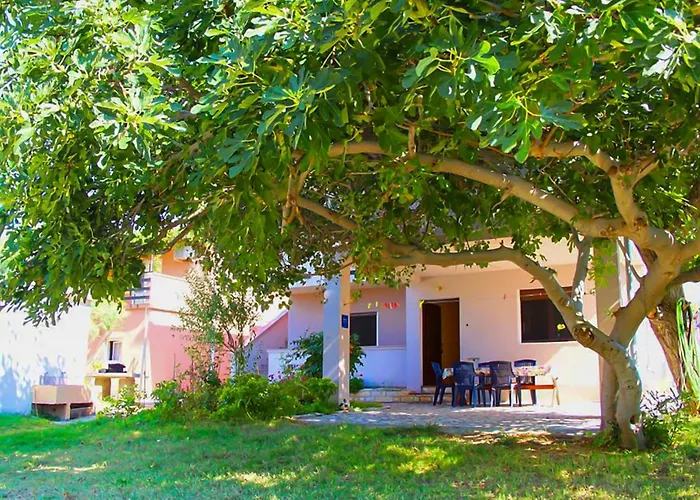 Beautiful In With Wifi Apartment Dinjiska